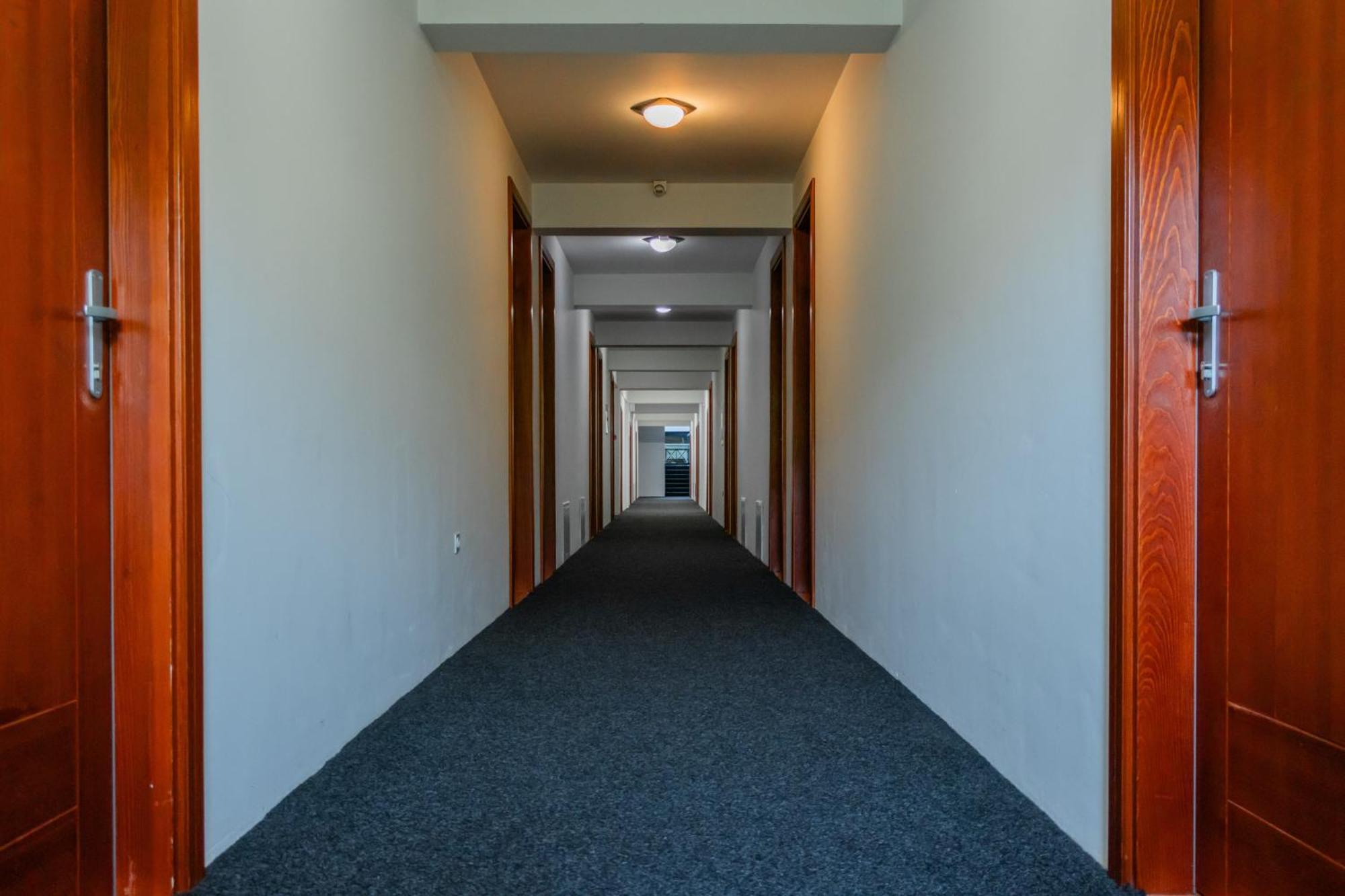 Hotel Saraj SJJ Eksteriør billede