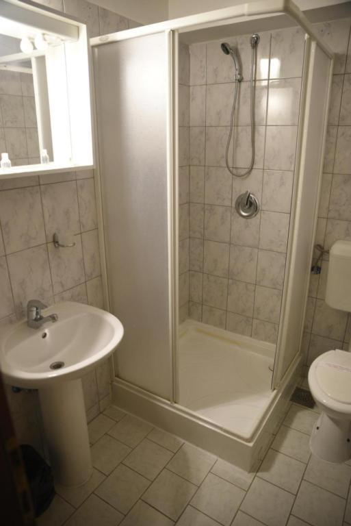 Hotel Saraj SJJ Eksteriør billede