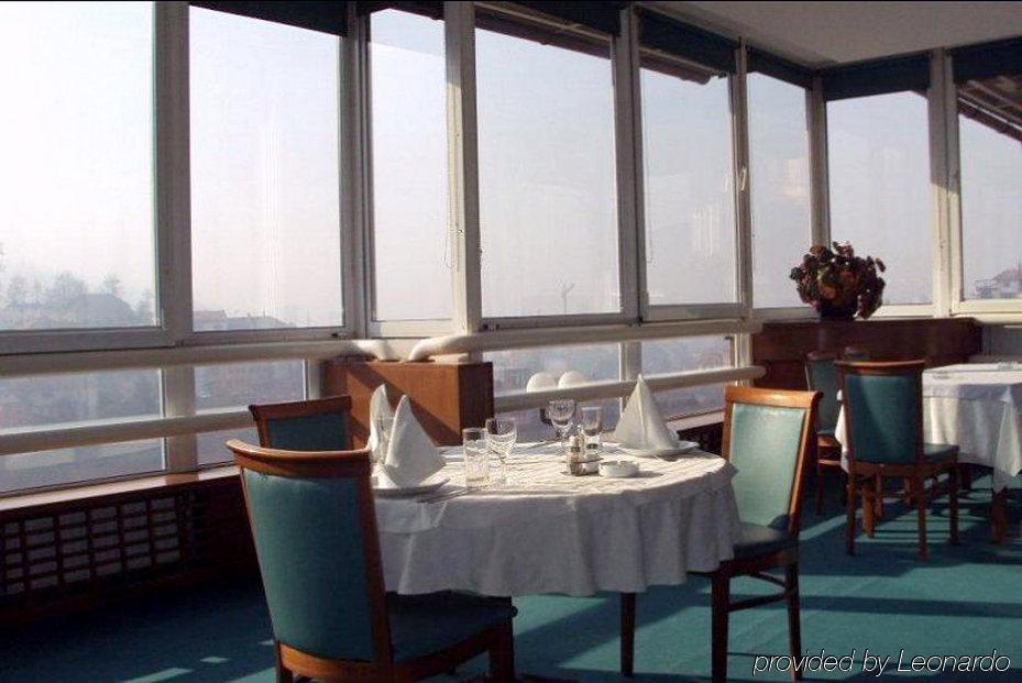 Hotel Saraj SJJ Restaurant billede